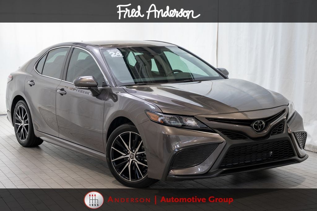 2024 Toyota Camry SE