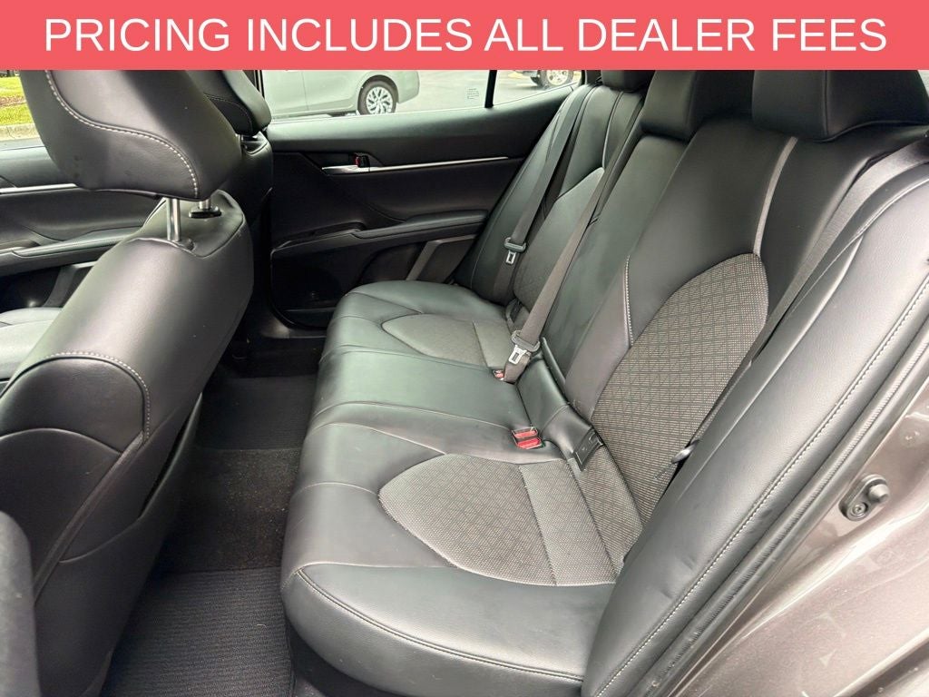 2022 Toyota Camry Hybrid XSE
