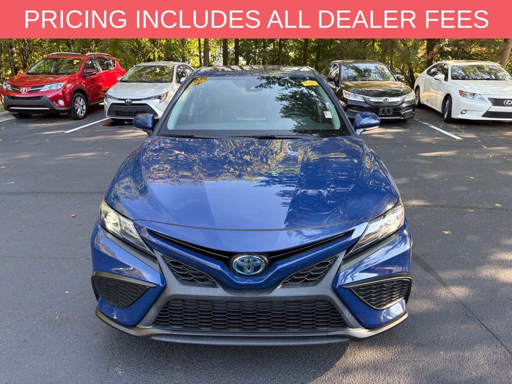 2023 Toyota Camry Hybrid SE