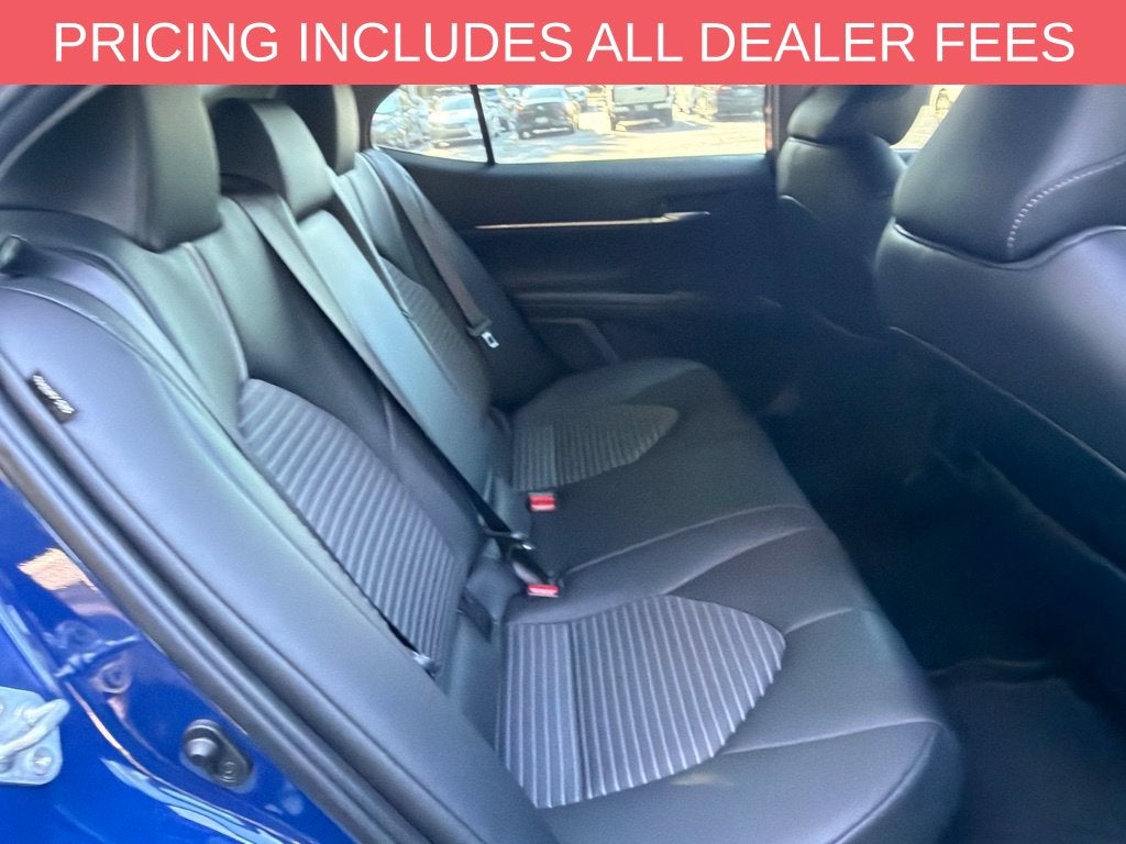 2023 Toyota Camry Hybrid SE