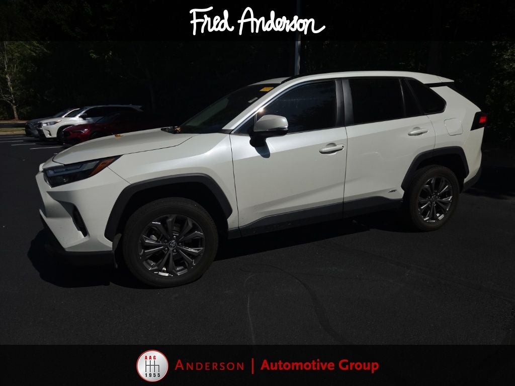 2022 Toyota RAV4 Hybrid XLE Premium