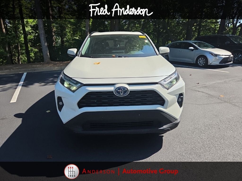 2022 Toyota RAV4 Hybrid XLE Premium