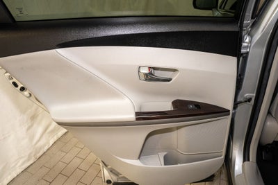 2012 Toyota Venza LE