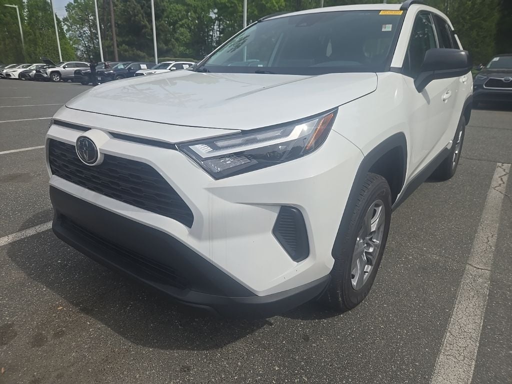 2025 Toyota RAV4 Hybrid LE