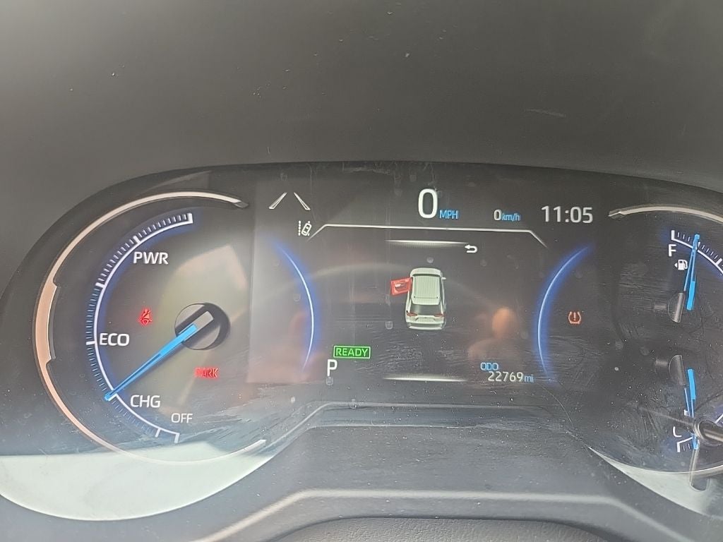 2025 Toyota RAV4 Hybrid LE