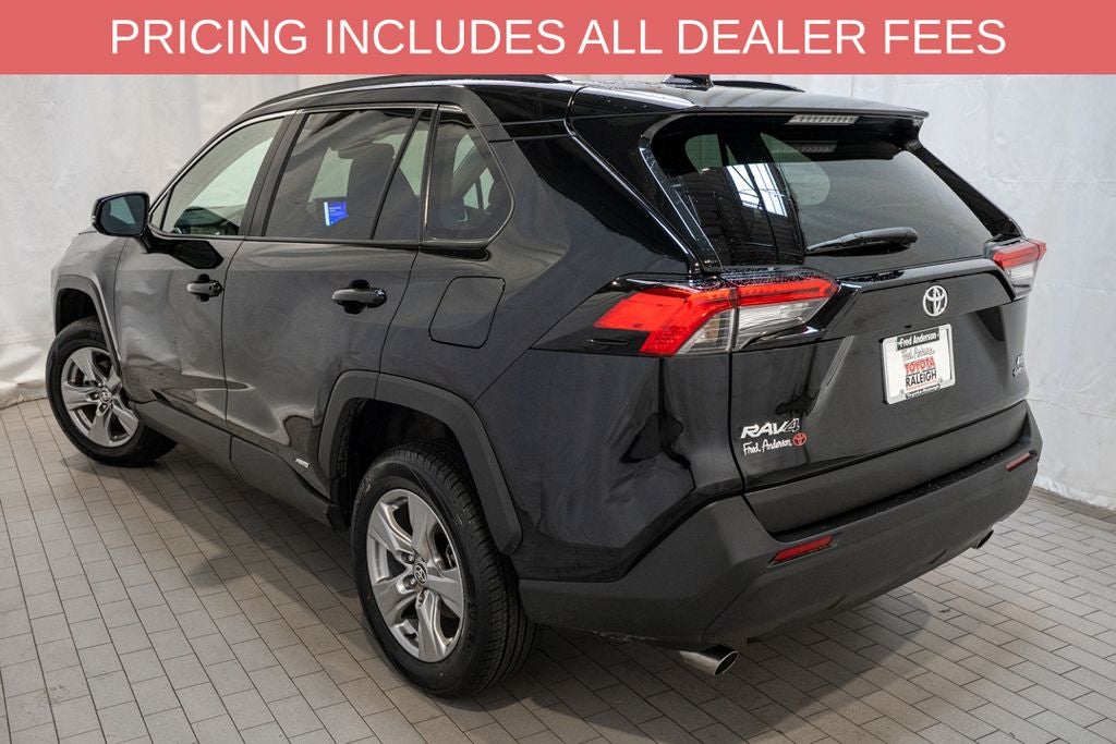 2025 Toyota RAV4 Hybrid LE