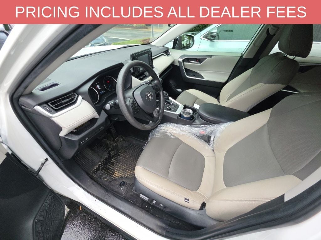 2022 Toyota RAV4 Hybrid XLE
