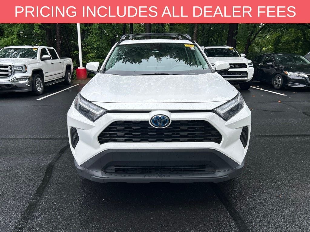 2022 Toyota RAV4 Hybrid XLE