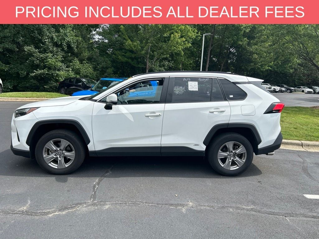 2025 Toyota RAV4 Hybrid XLE
