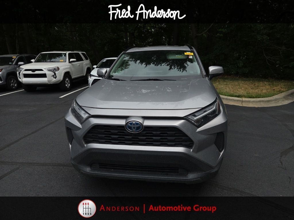 2022 Toyota RAV4 Hybrid XLE