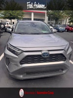 2022 Toyota RAV4 Hybrid XLE
