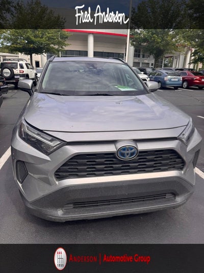 2022 Toyota RAV4 Hybrid XLE