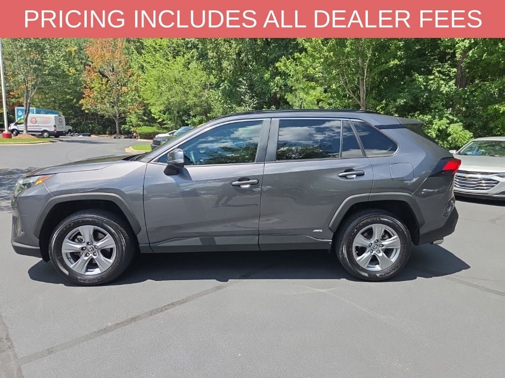 2022 Toyota RAV4 Hybrid XLE