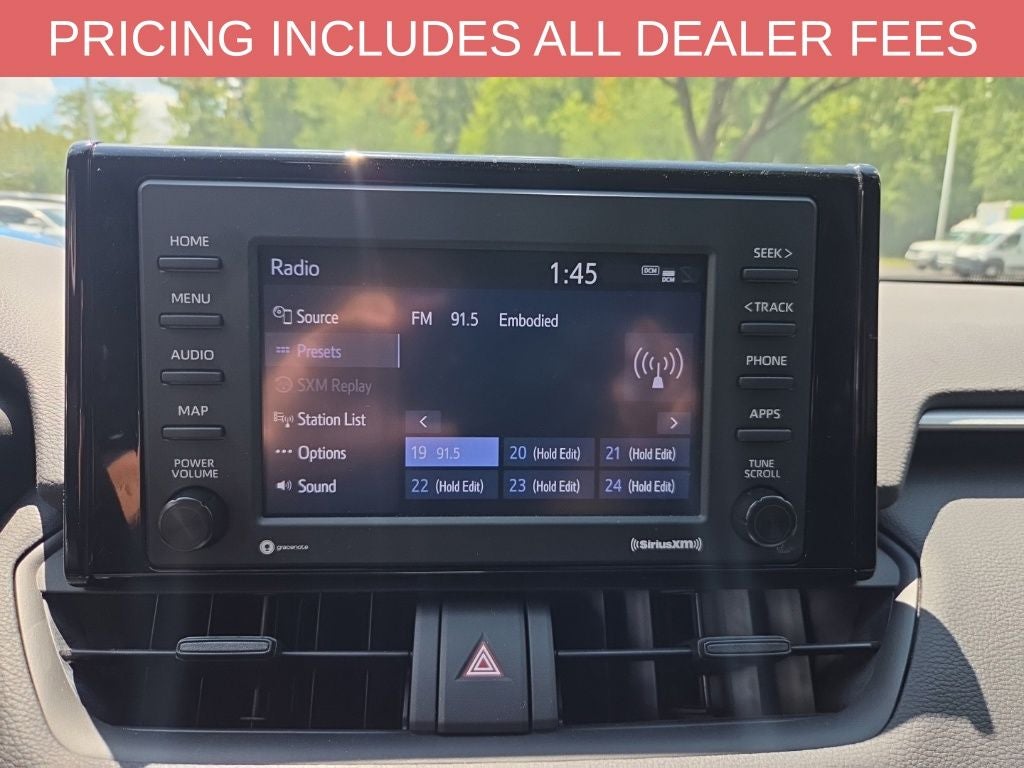 2022 Toyota RAV4 Hybrid XLE