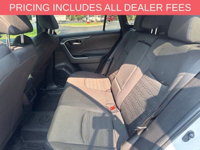 2024 Toyota RAV4 Hybrid SE