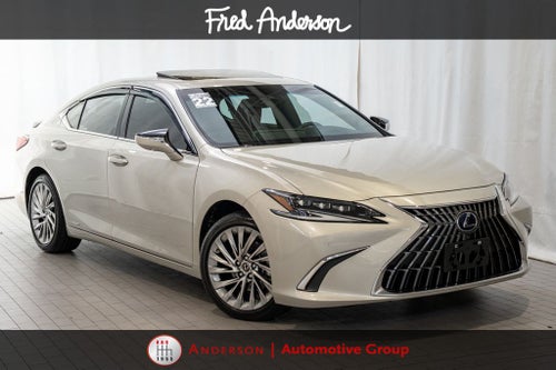 2022 Lexus ES 300h Ultra Luxury
