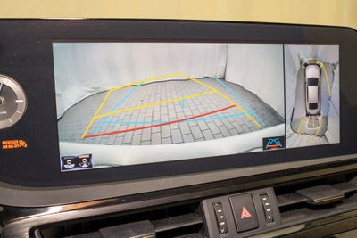 2022 Lexus ES 300h Ultra Luxury