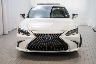 2022 Lexus ES 300h Ultra Luxury