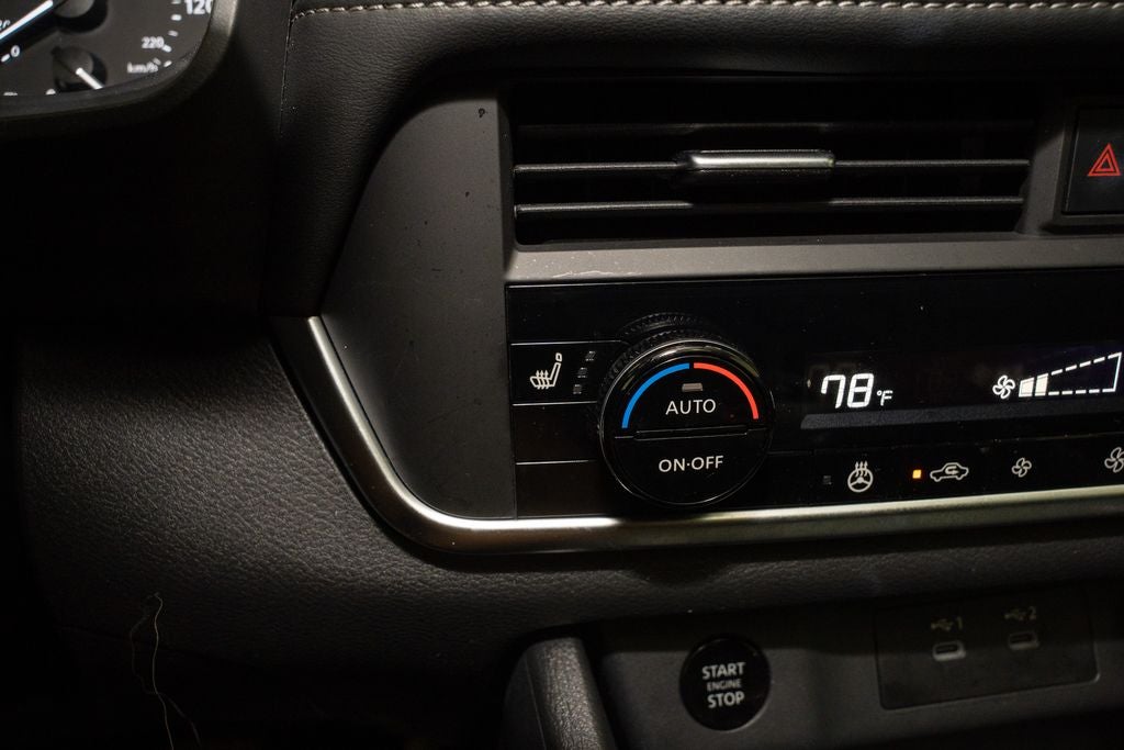 2025 Nissan Rogue SV