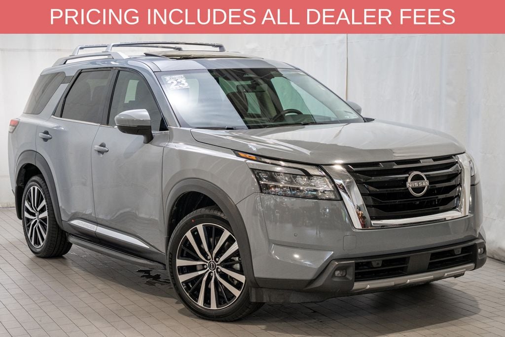 2023 Nissan Pathfinder Platinum