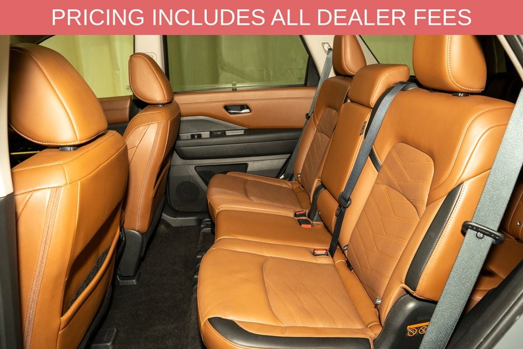 2023 Nissan Pathfinder Platinum