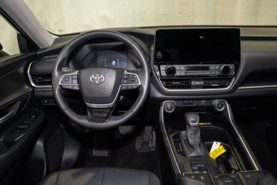 2025 Toyota Grand Highlander XLE