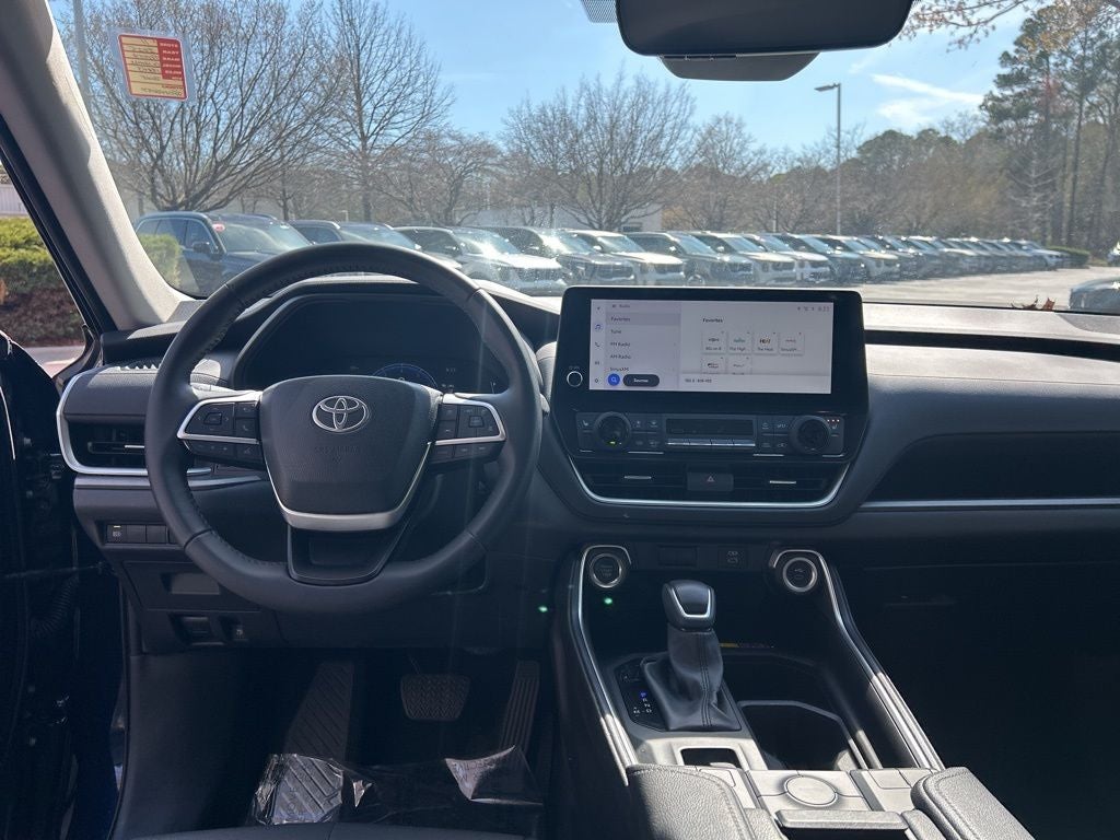 2025 Toyota Grand Highlander XLE