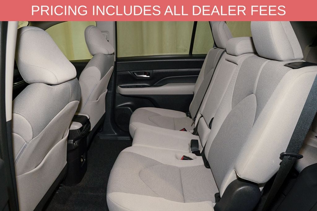 2025 Toyota Grand Highlander LE