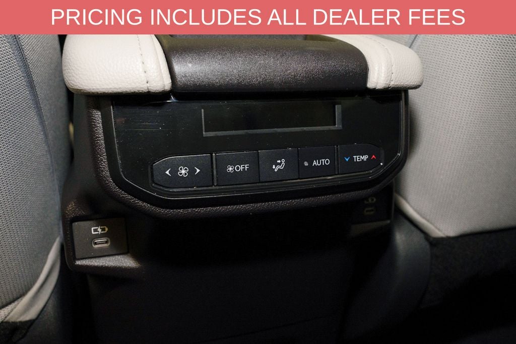 2025 Toyota Grand Highlander LE