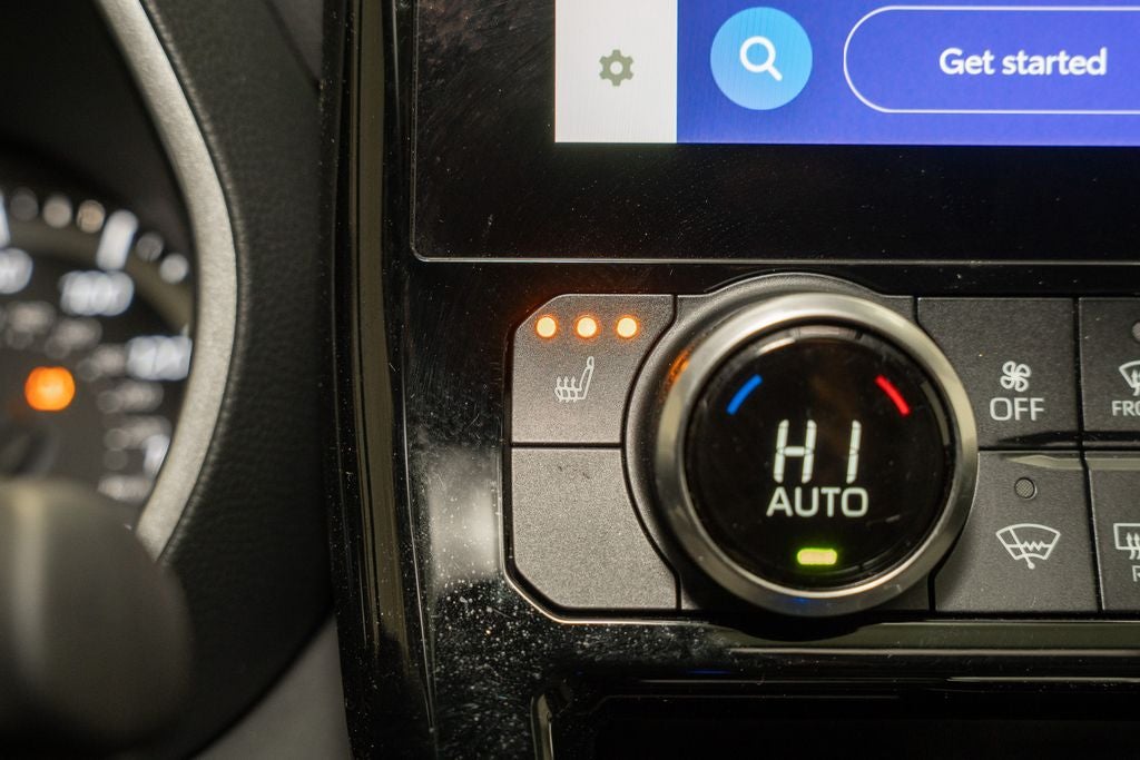 2023 Toyota Highlander Hybrid Bronze Edition