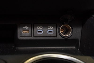 2023 Toyota Highlander Hybrid Bronze Edition