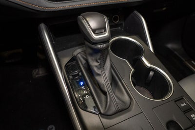 2023 Toyota Highlander Hybrid Bronze Edition