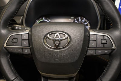 2023 Toyota Highlander Hybrid Bronze Edition