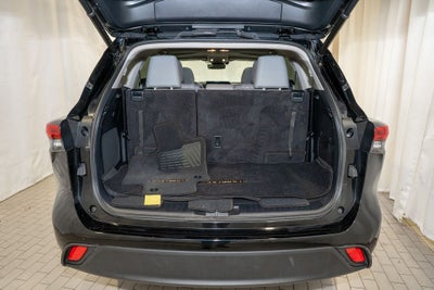 2023 Toyota Highlander Hybrid Bronze Edition