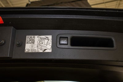 2023 Toyota Highlander Hybrid Bronze Edition