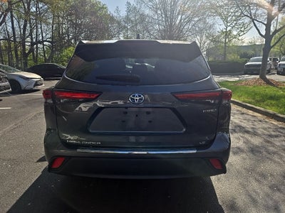 2023 Toyota Highlander Hybrid LE