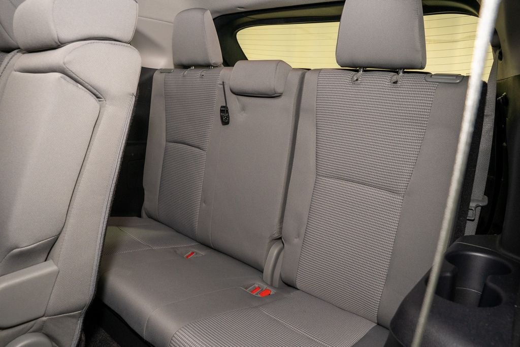 2023 Toyota Highlander Hybrid LE