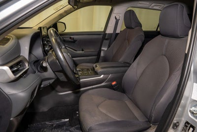 2021 Toyota Highlander LE