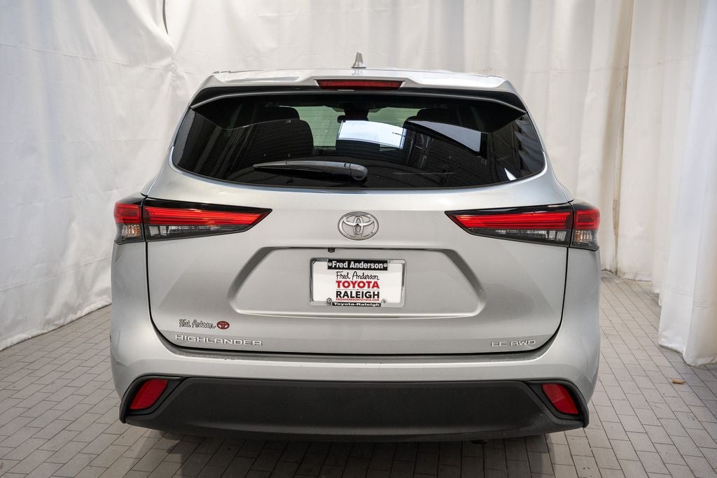2021 Toyota Highlander LE
