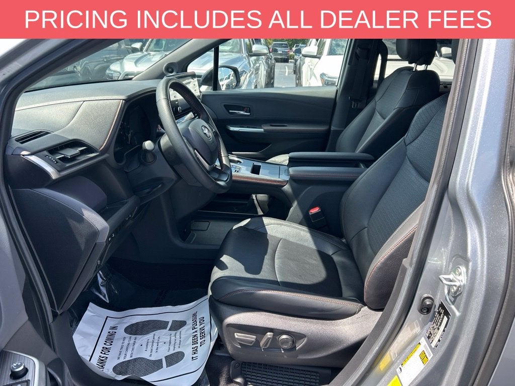 2024 Toyota Sienna XSE 7 Passenger
