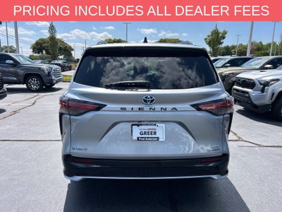 2024 Toyota Sienna XSE 7 Passenger