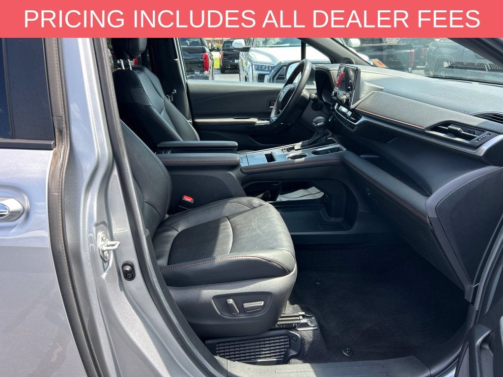 2024 Toyota Sienna XSE 7 Passenger