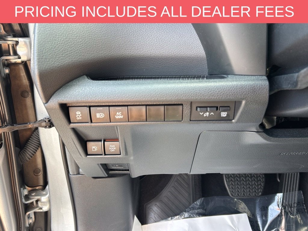 2024 Toyota Sienna XSE 7 Passenger