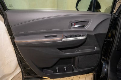 2022 Toyota Sienna XSE 7 Passenger