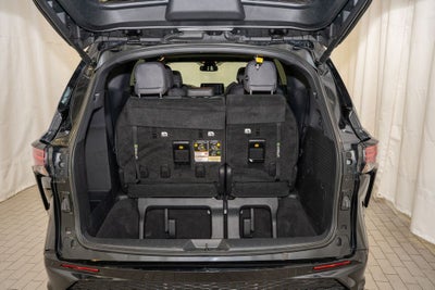 2022 Toyota Sienna XSE 7 Passenger