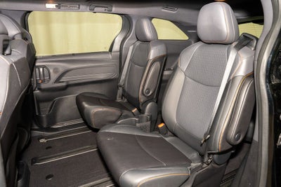 2022 Toyota Sienna XSE 7 Passenger