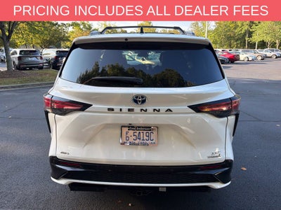 2022 Toyota Sienna XSE 7 Passenger