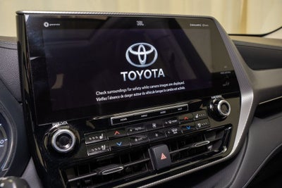 2021 Toyota Highlander Hybrid Platinum