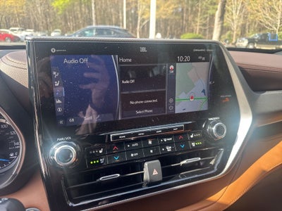 2021 Toyota Highlander Hybrid Platinum