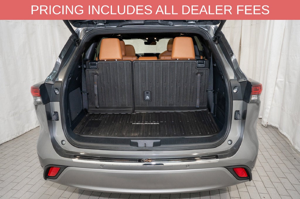 2026 Toyota Highlander Hybrid Platinum